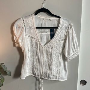 NWT Abercrombie white blouse